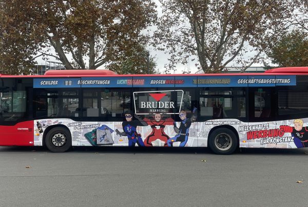 Bruder Werbung Stadtwerke Bus Seitenansicht