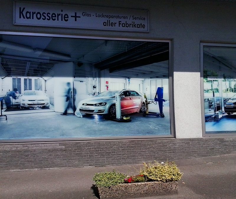 Schaufensterbeschriftung Vollfolierung sichtundurchlässig