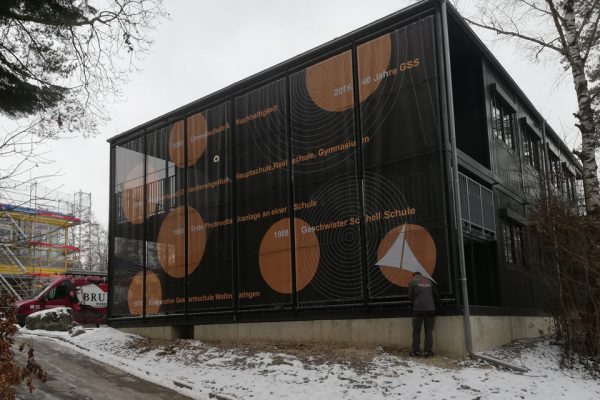 Container Banner