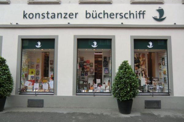Fassadengestaltung Schriftzug Konstanzer Bücherschiff