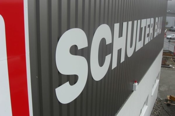 Metallbuchstaben & Logo für Bauunternehmen