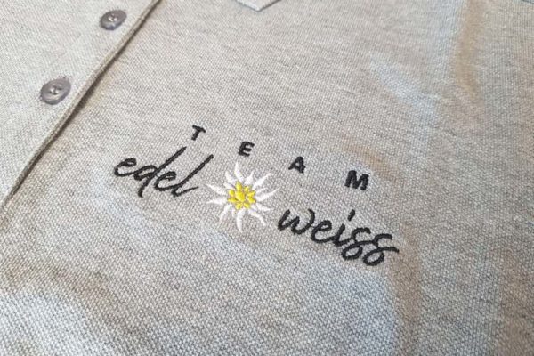 Polo T-Shirt von edel weiss mit Logo bestickt
