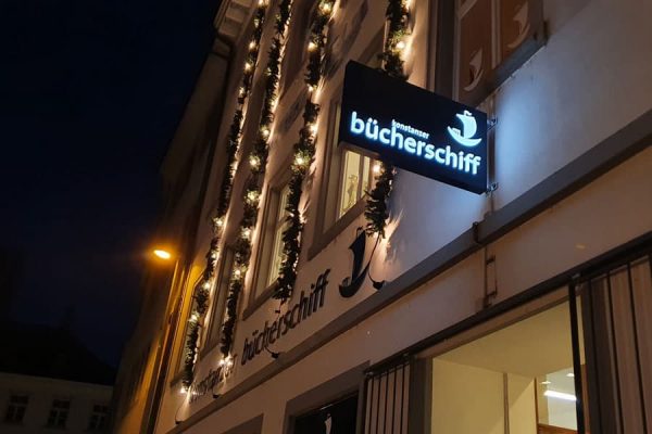 Werbeausleger beleuchtet